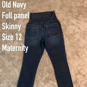 Maternity skinny jean